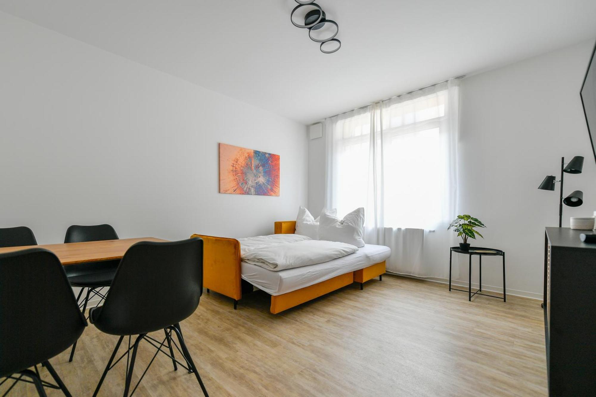 Ferienwohnungen Am Theater - Modern, Zentral Und Ruhig Mit Kueche, Waschtrockner, Netflix, Wlan Und Parkplatz- 2 Zimmer, 52 Qm Cottbus Kamer foto
