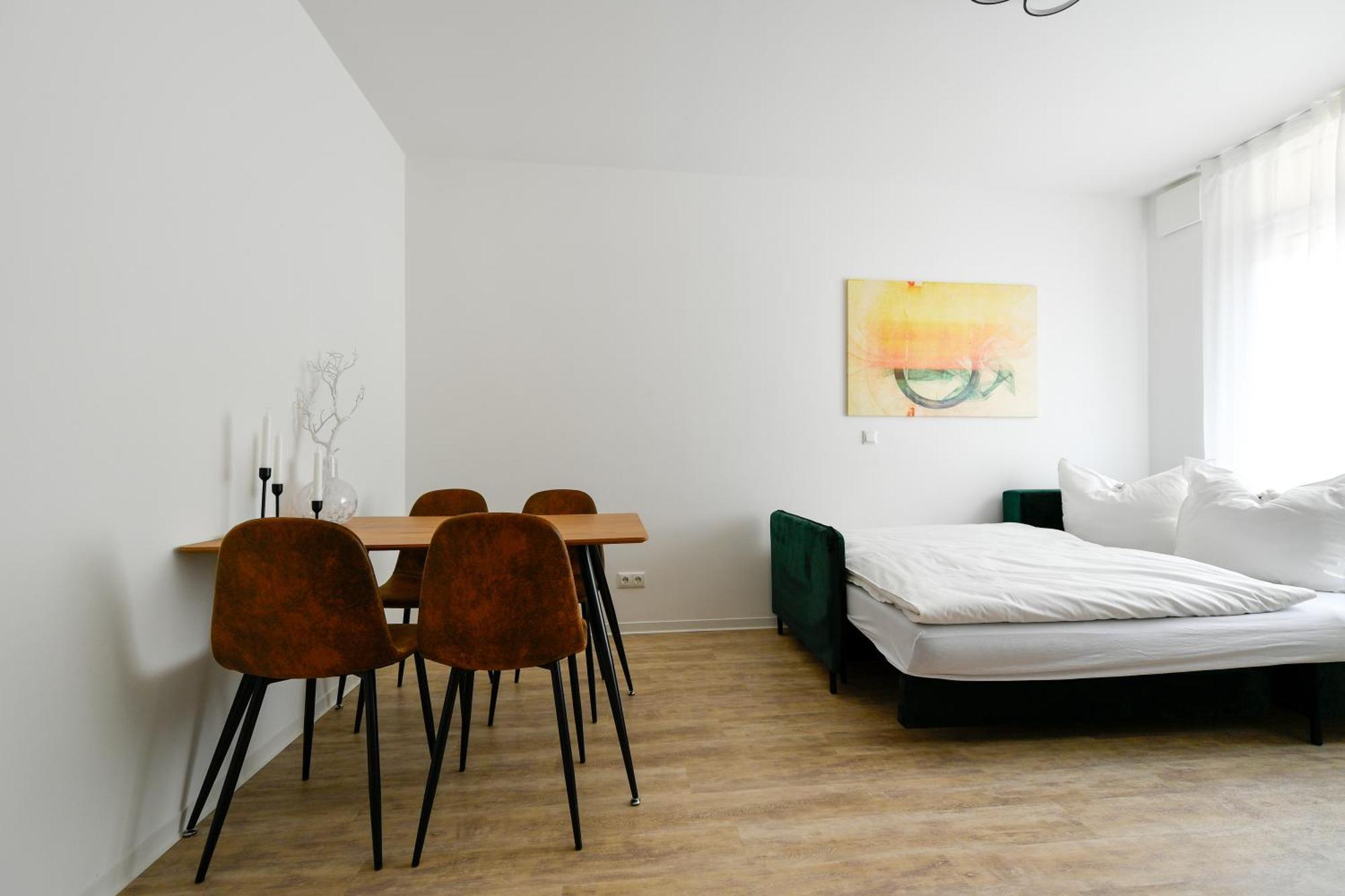 Ferienwohnungen Am Theater - Modern, Zentral Und Ruhig Mit Kueche, Waschtrockner, Netflix, Wlan Und Parkplatz- 2 Zimmer, 52 Qm Cottbus Kamer foto